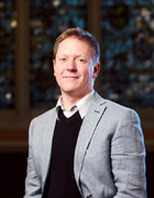 Dr Ian Henderson