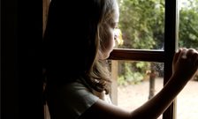 Child-maltreatment-puff