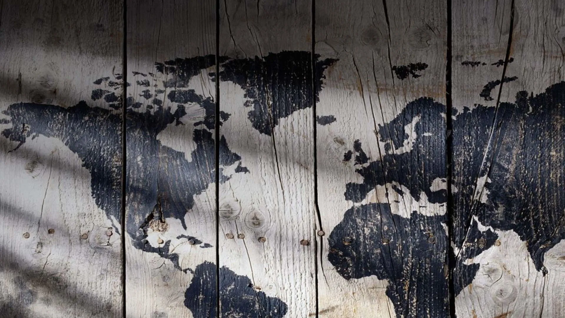 world-map-wooden