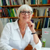 Professor Patricia Howlin