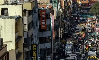 A busy street in Nairobi, Kenya