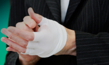 Pioneering gloves seek to tackle skin disorders