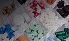 Potential for machine learning to predict unknown adverse drug reactions