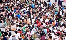 Combining ethnography and linguistics to reach into the details of social life