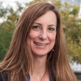 Lynette Peine