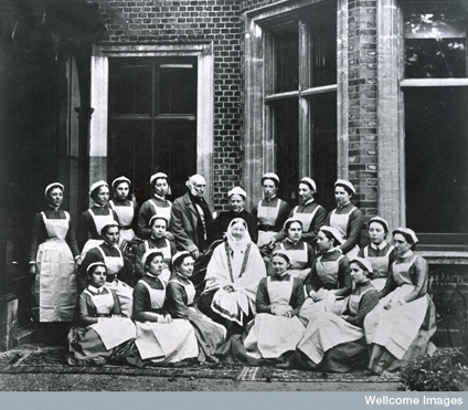 Florence Nightingale with Nightingale Nurses