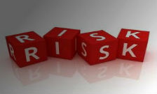 risk-dice3