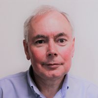 Malcolm Irving Headshot (1)