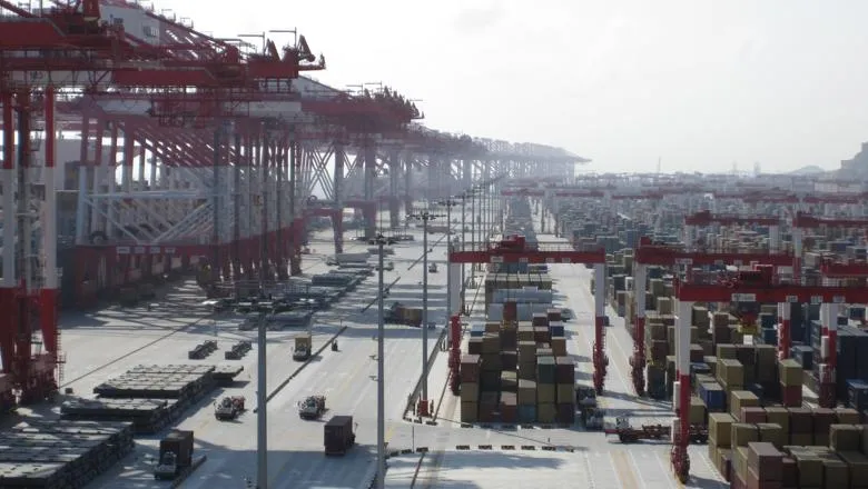 Shipping yard