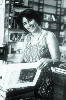 Niki Marangou image