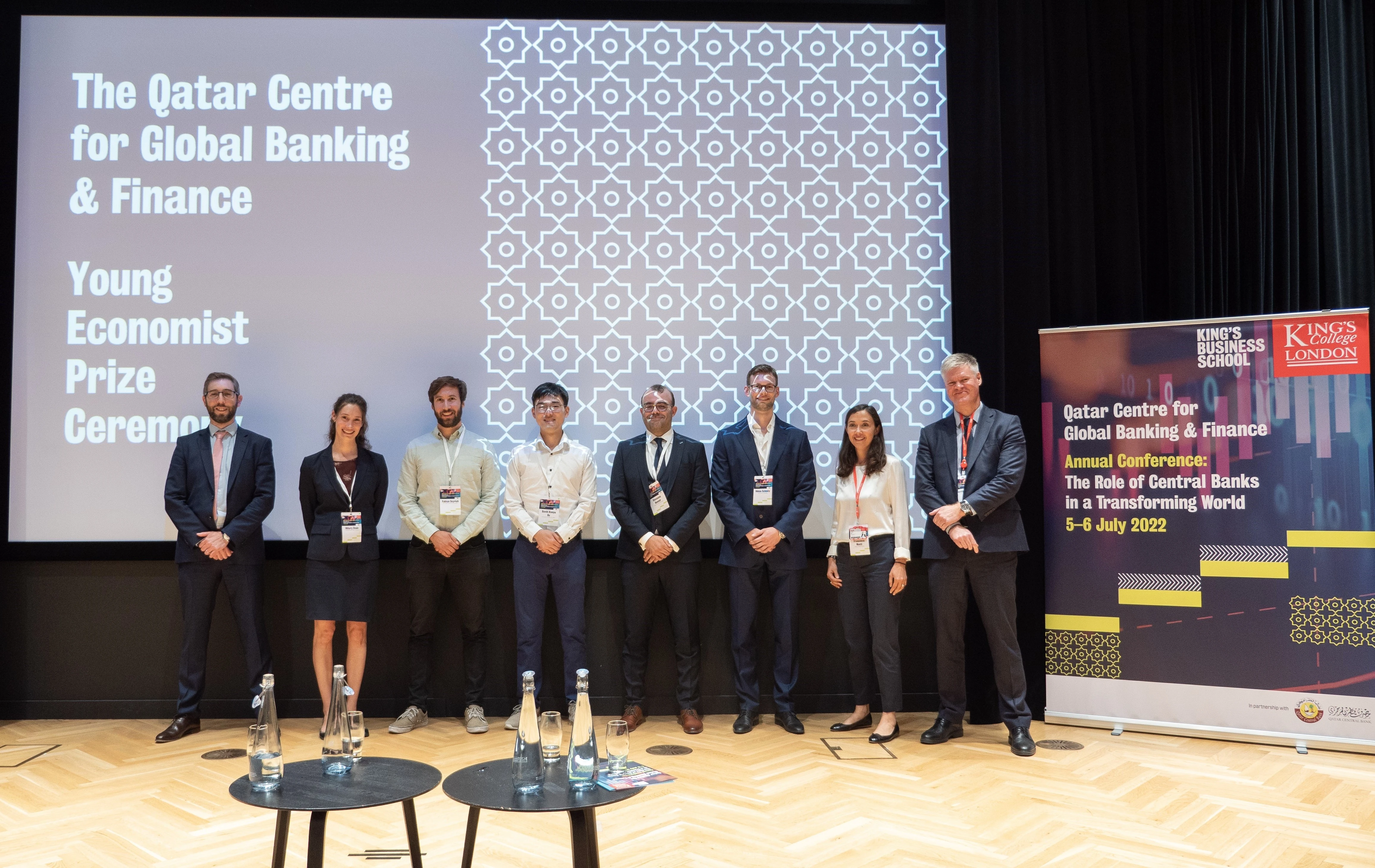 2022 Young Economist Prize finalists with David Aikman, Rhys Bidder and Francesca Monti.