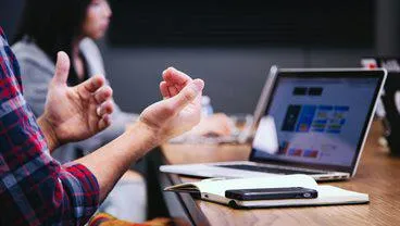 Building Brands with Social Media and Influencers