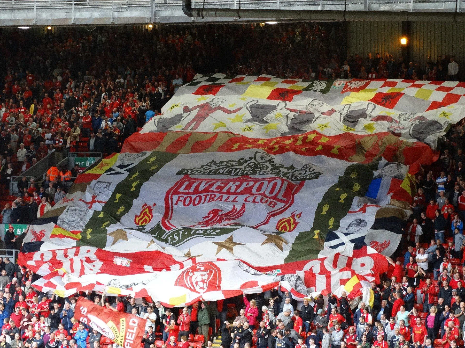 Liverpool anfield-1275557_1920