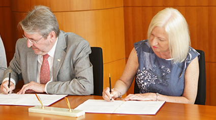 Partners from King's and CUHK sign the new agreement