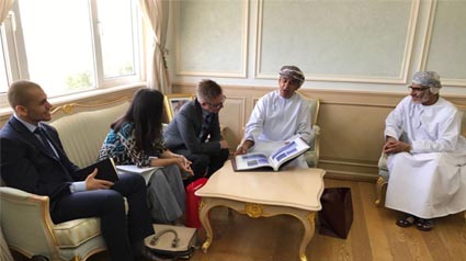 oman_visit_ping_guo2