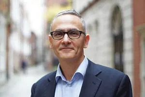 Dr David Halpern
