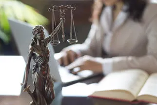 Legal-advice-pic