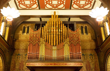 The magnificent organ in the College Chapel