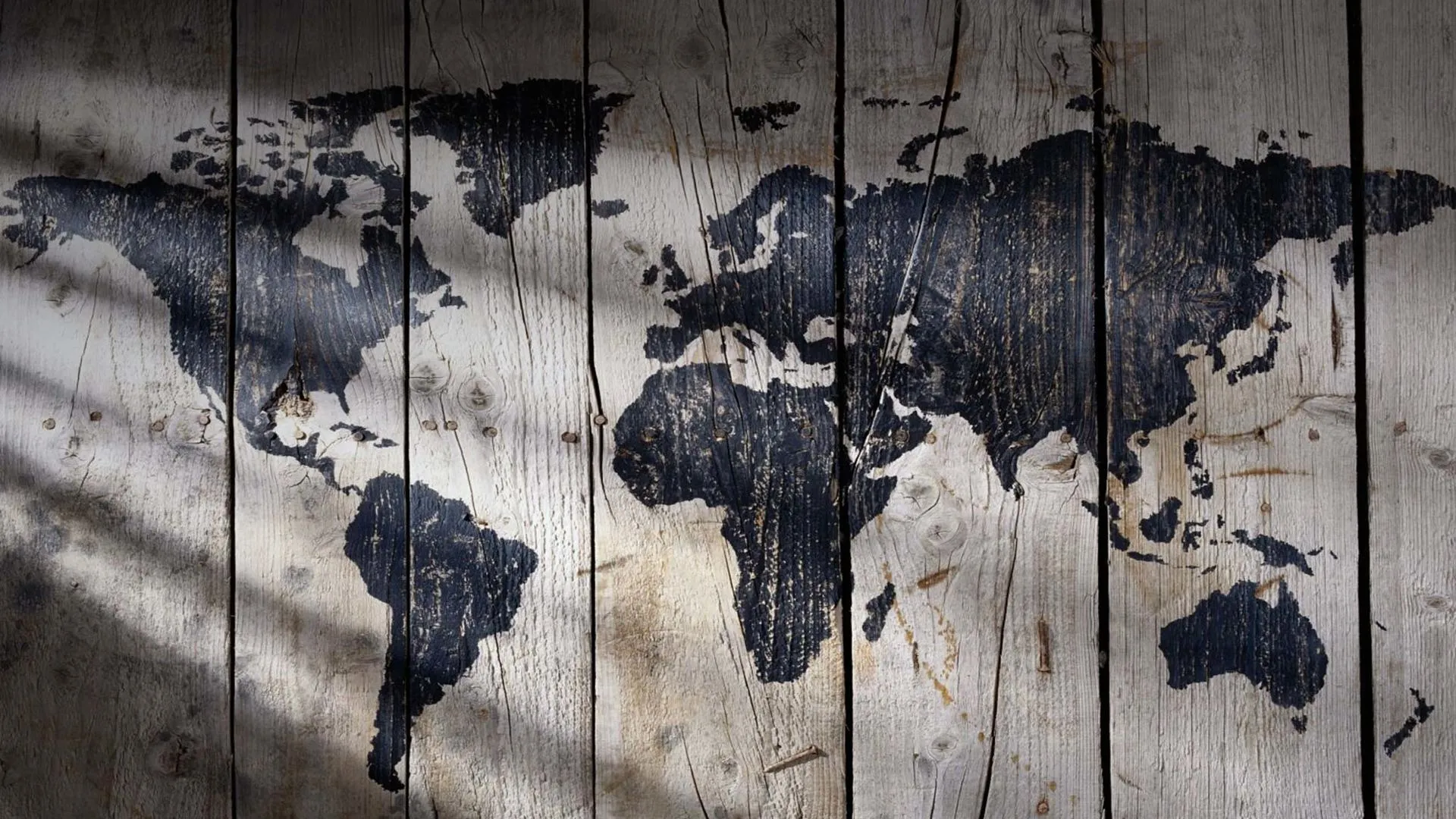 world-map-wooden
