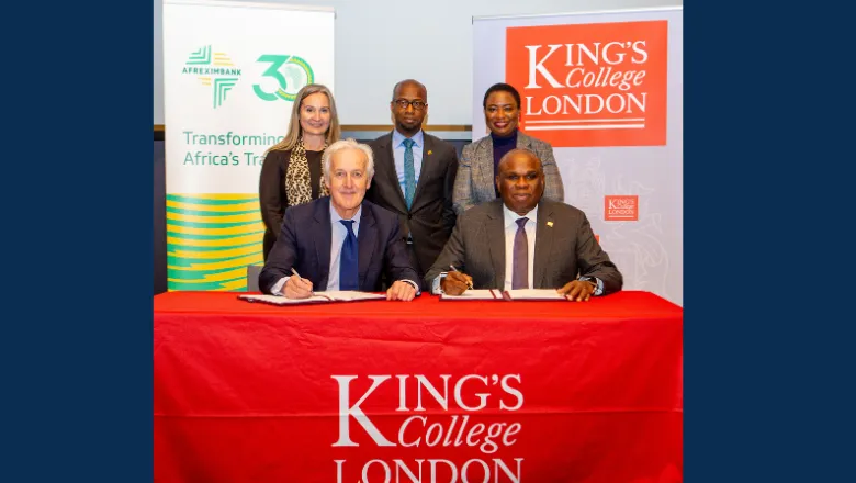 The MoA being signed by representatives from King's and Afreximbank 