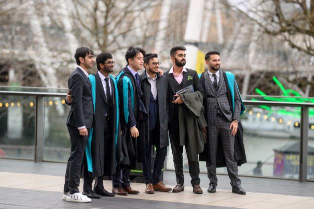 Academic dress of Kings College London  Wikipedia