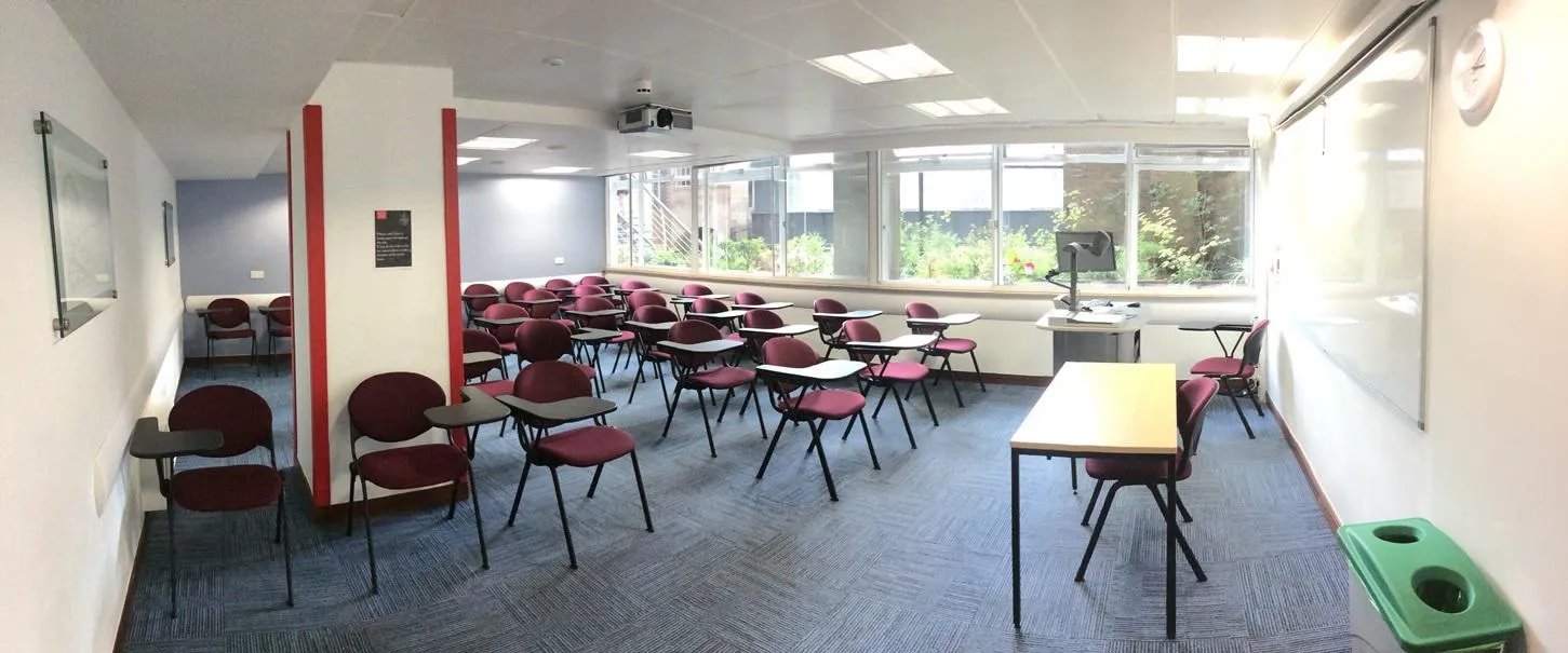 strand Standard Classroom