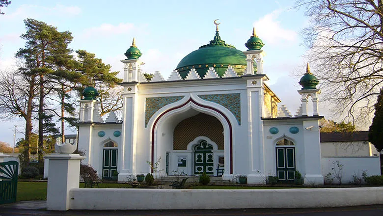 Shah_Jahan_Mosque_promo