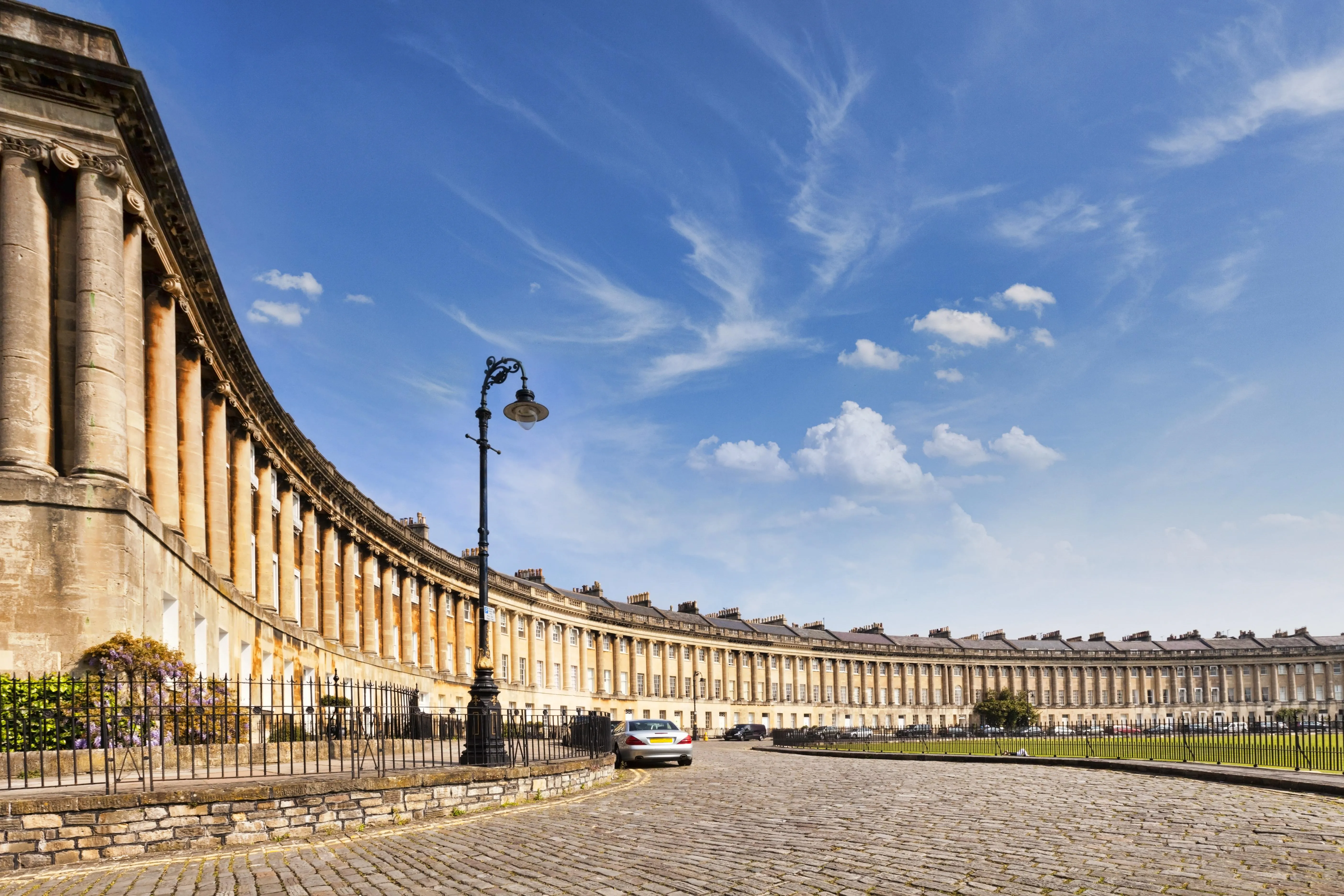 The Royal Crescent in Bath, one of the filming locations for Bridgerton