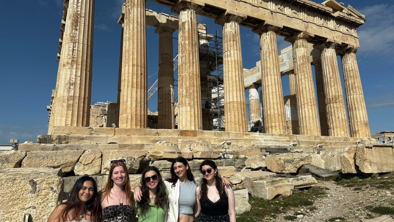 Students experience Greece on Matti Egon field-trip to Athens