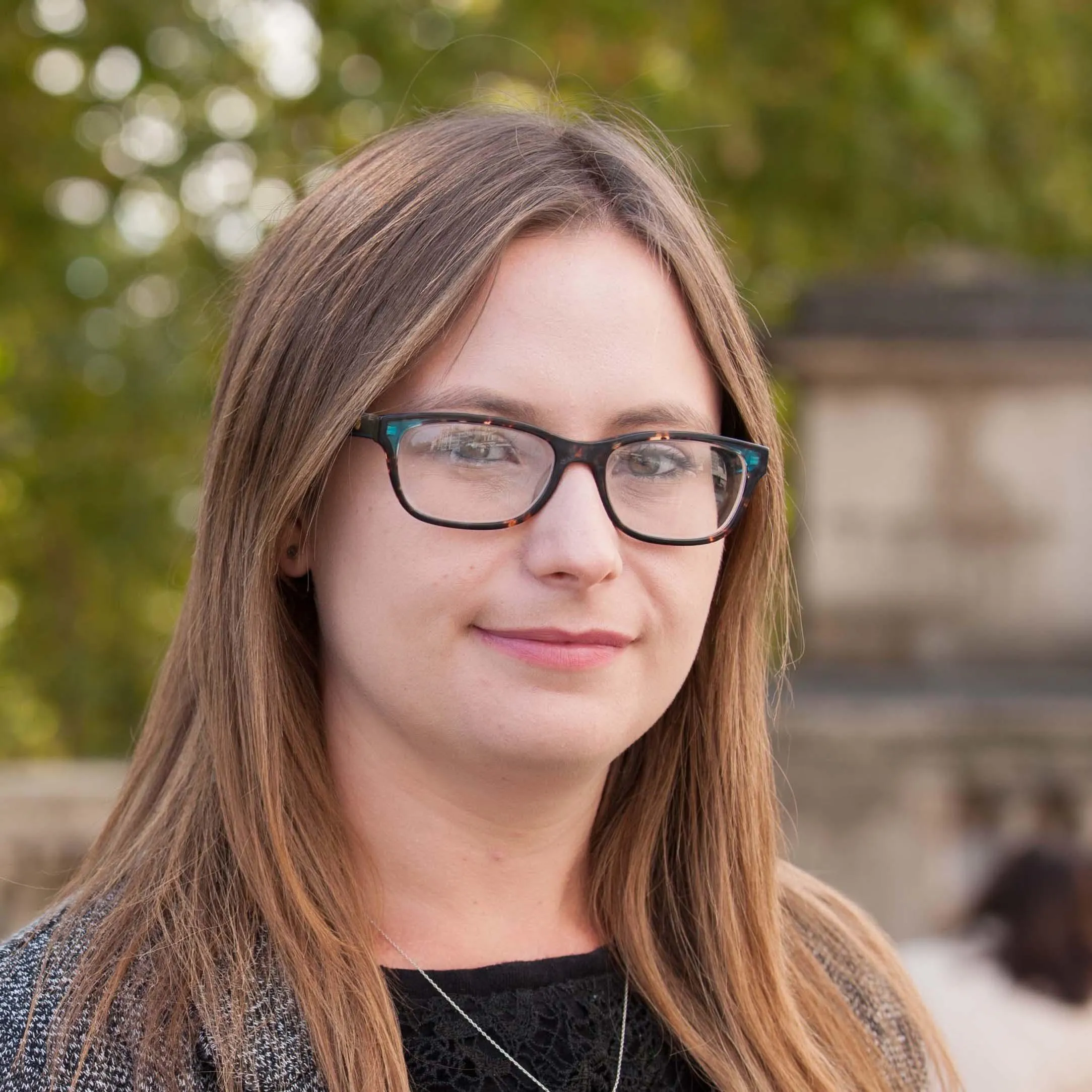 Dr Stephanie Janes