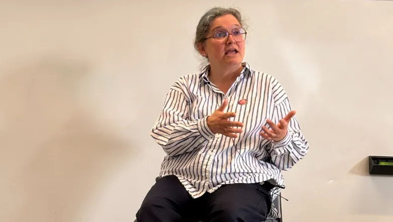 Dr Pauline Stoltz