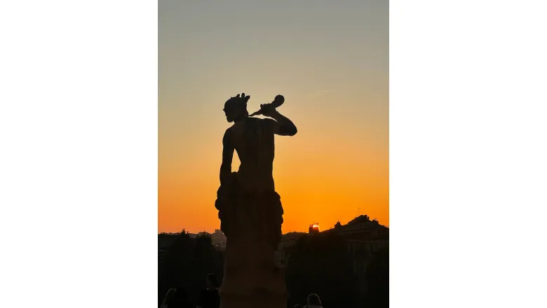 Marseille, France - Osian Evans