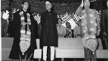 The Dalai Lama, Nehru and Zhou Enlai in 1956 in India, at the UNESCO Buddhist Conference in Ashok Hotel, New Delhi. (c) Homai Vyarawalla