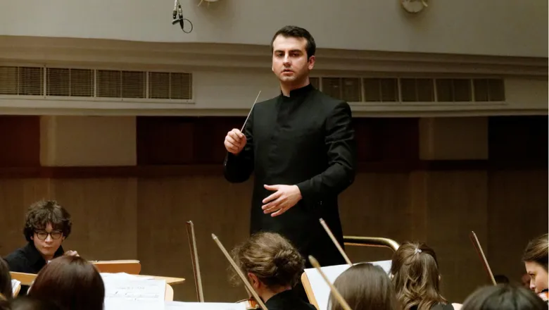 250602 Baris Demirezer Conducting Beethoven