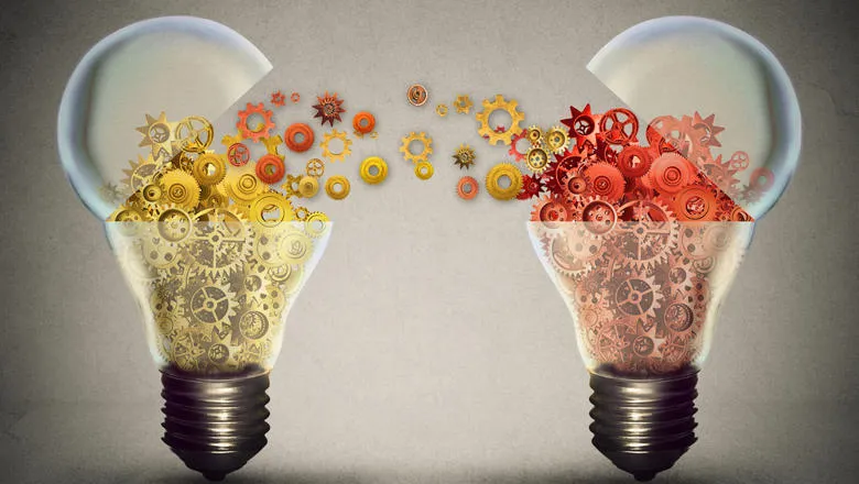 Lightbulbs sharing ideas