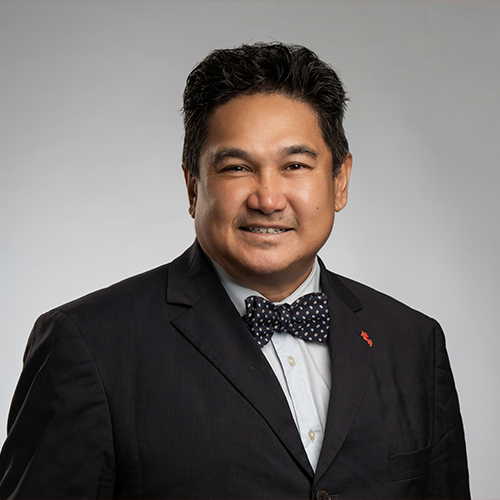 Headshot of Kelvin Miranda