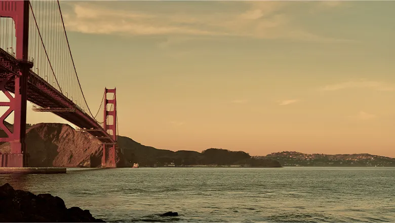 The Golden Gate bridge on an autumnal day