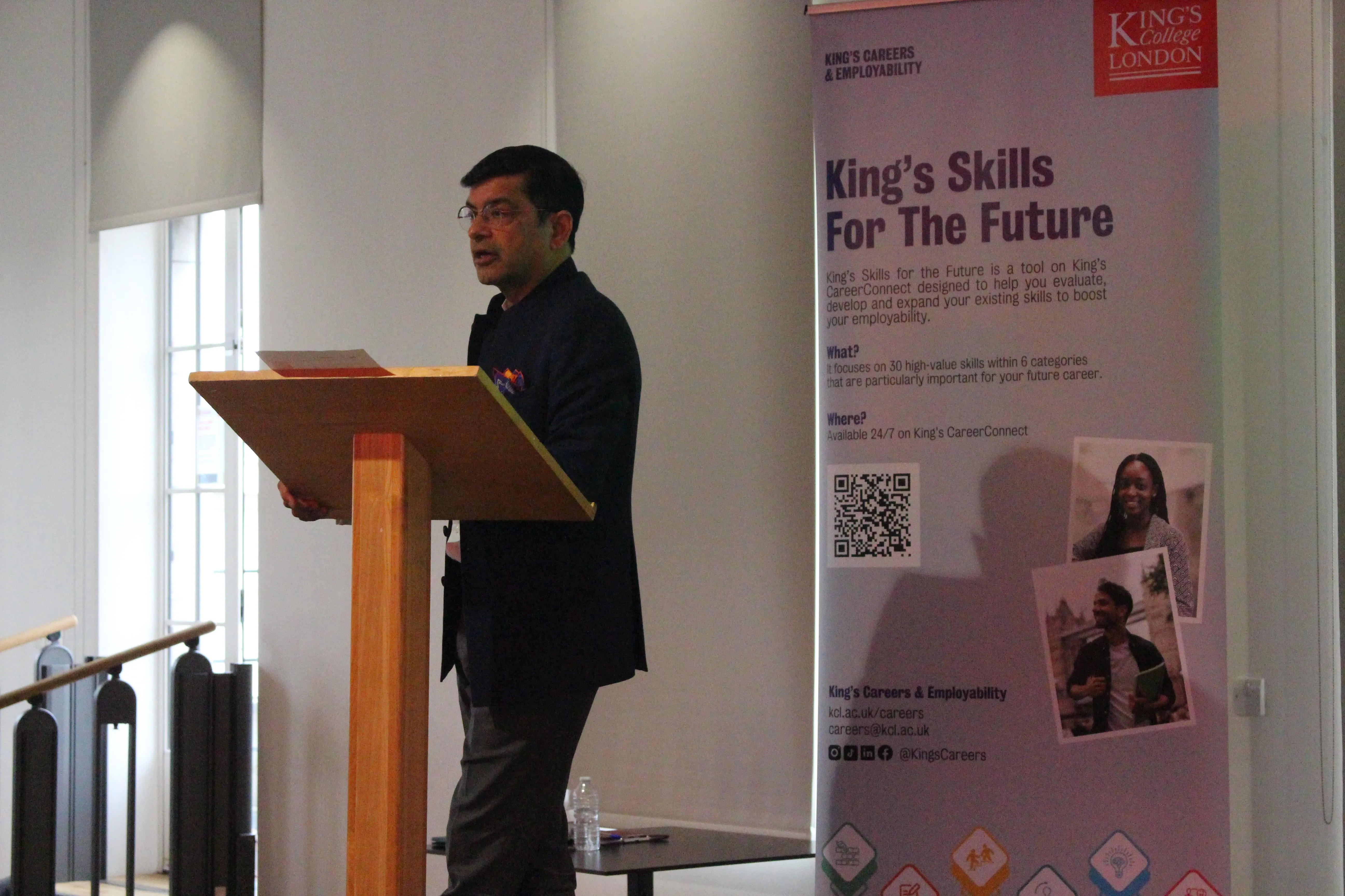 Professor Shitij Kapur, Vice-Chancellor & President, opens the Employer Brunch (May 2025)