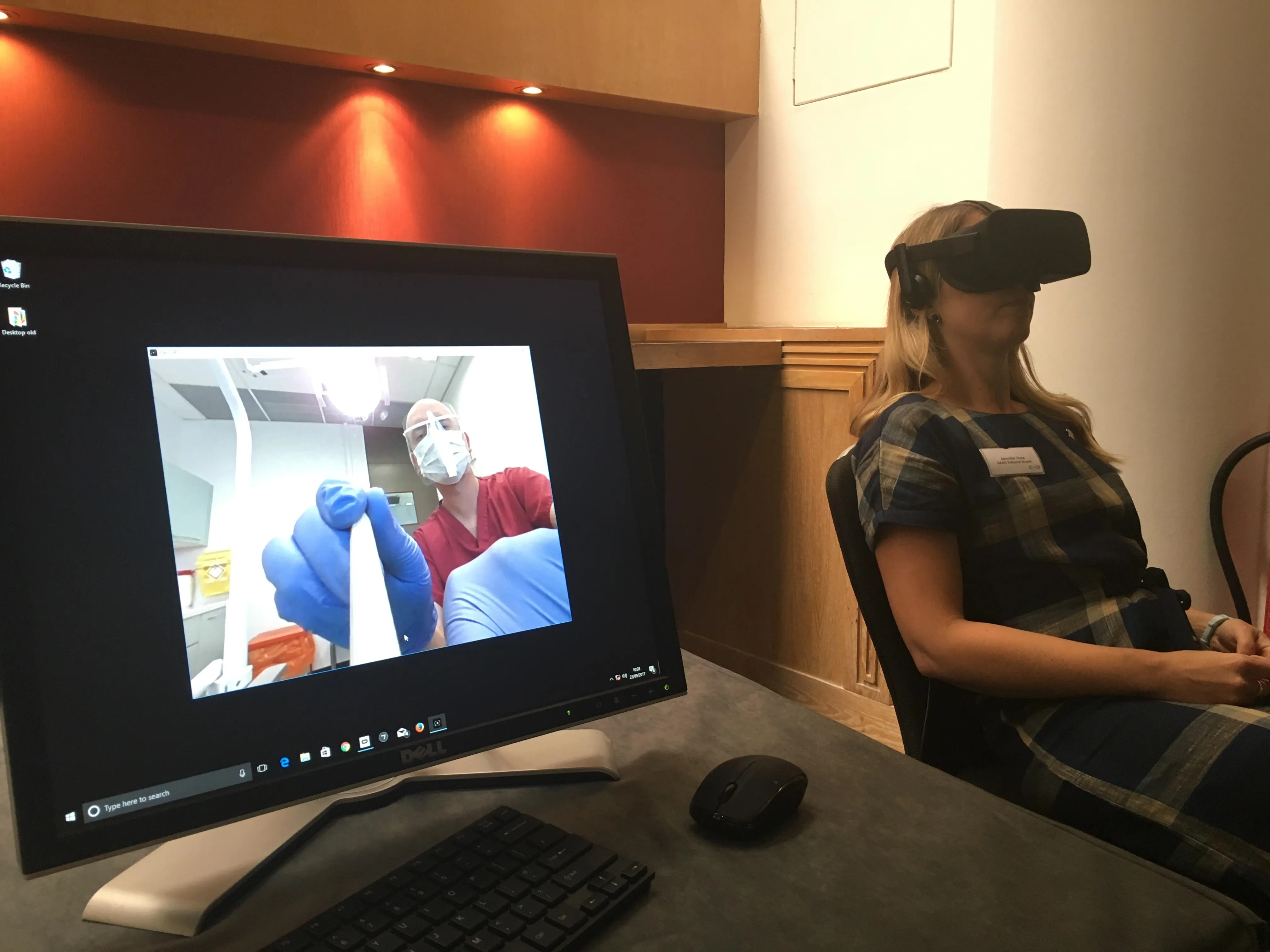 20181214, Virtual reality headset in dental psychology