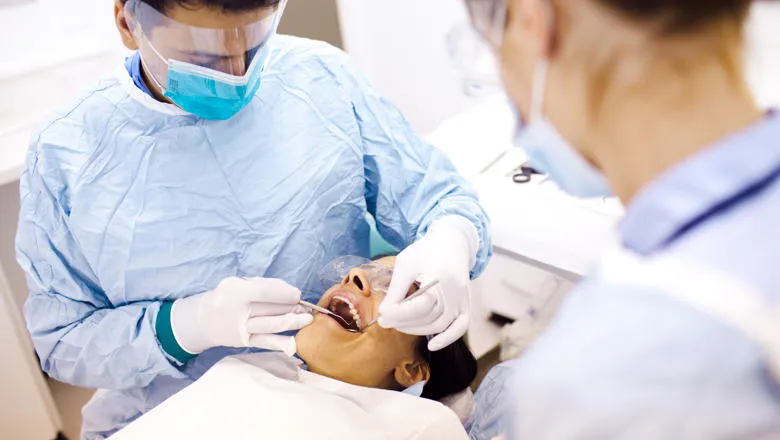 KCLdentistry2011_Funnell_3618