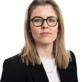 Headshot of Dr Mary Ni Lochlainn