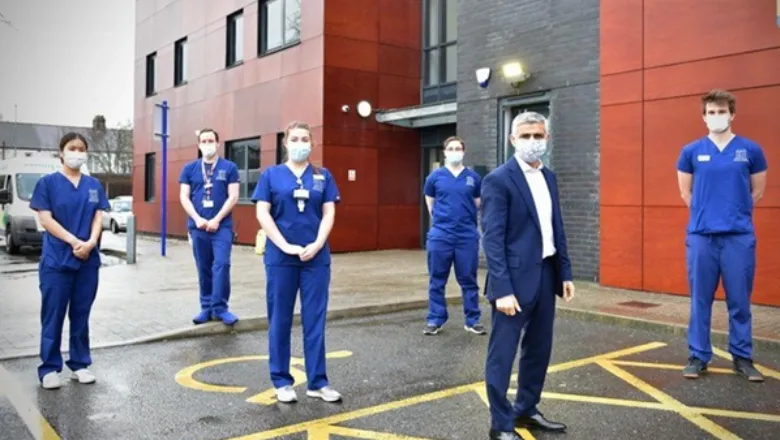 Medical students with Sadiq Khan