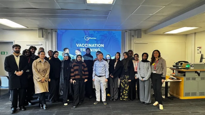 King’s empowers MPharm students to tackle winter flu head-on 