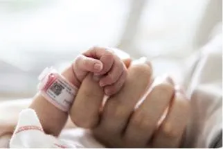 preterm baby hand