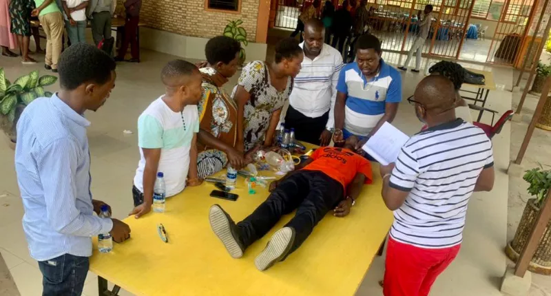 PTC training Burundi demo with patient on table