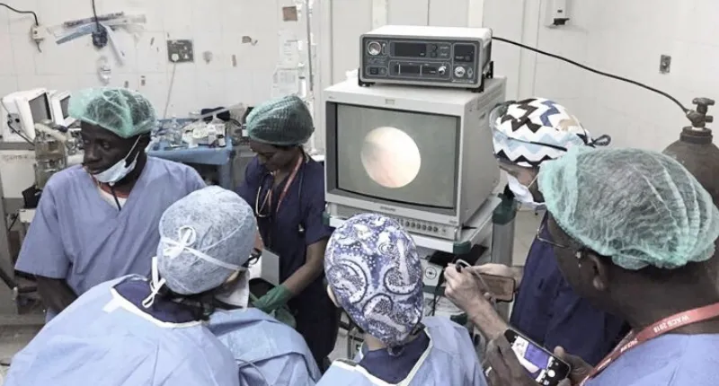 KGHP and paedeatric team in theatre The Gambia