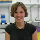 Dr Tanya  Shaw