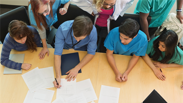 Simulation, teamwork and education in the health sciences