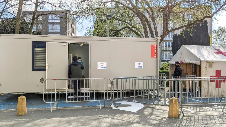 vaccination tent 780x450