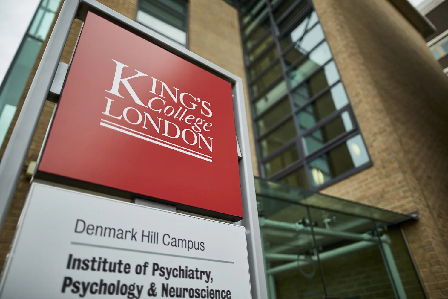 IoPPN signage